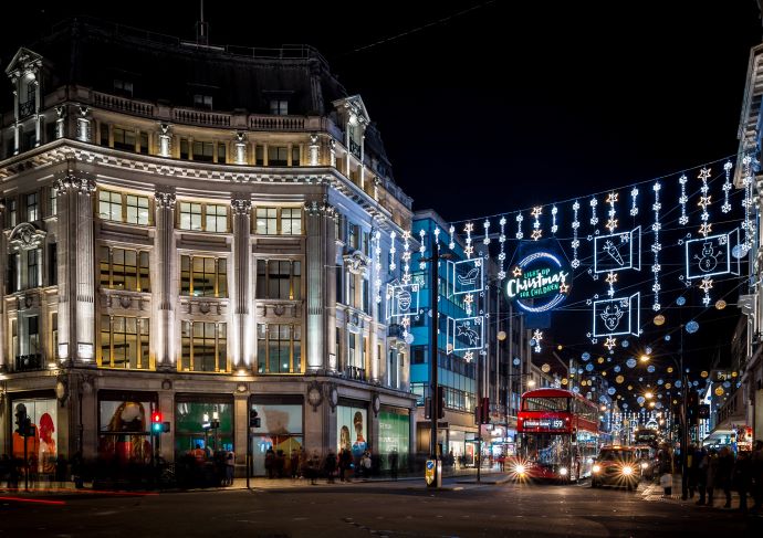 Singalong Christmas Lights Tour with Festive Food & Drinks