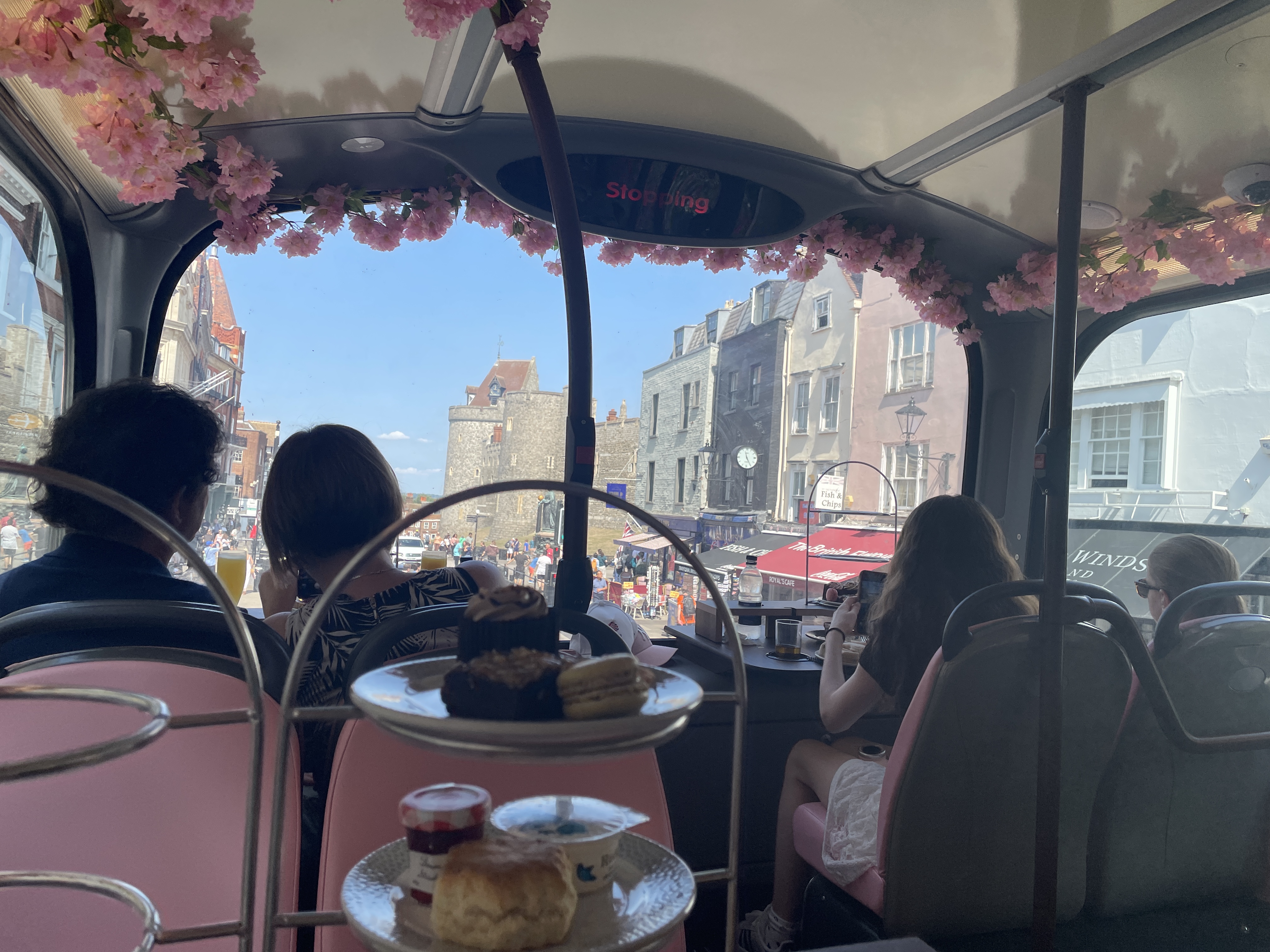Royal Windsor Afternoon Tea Bus Tour