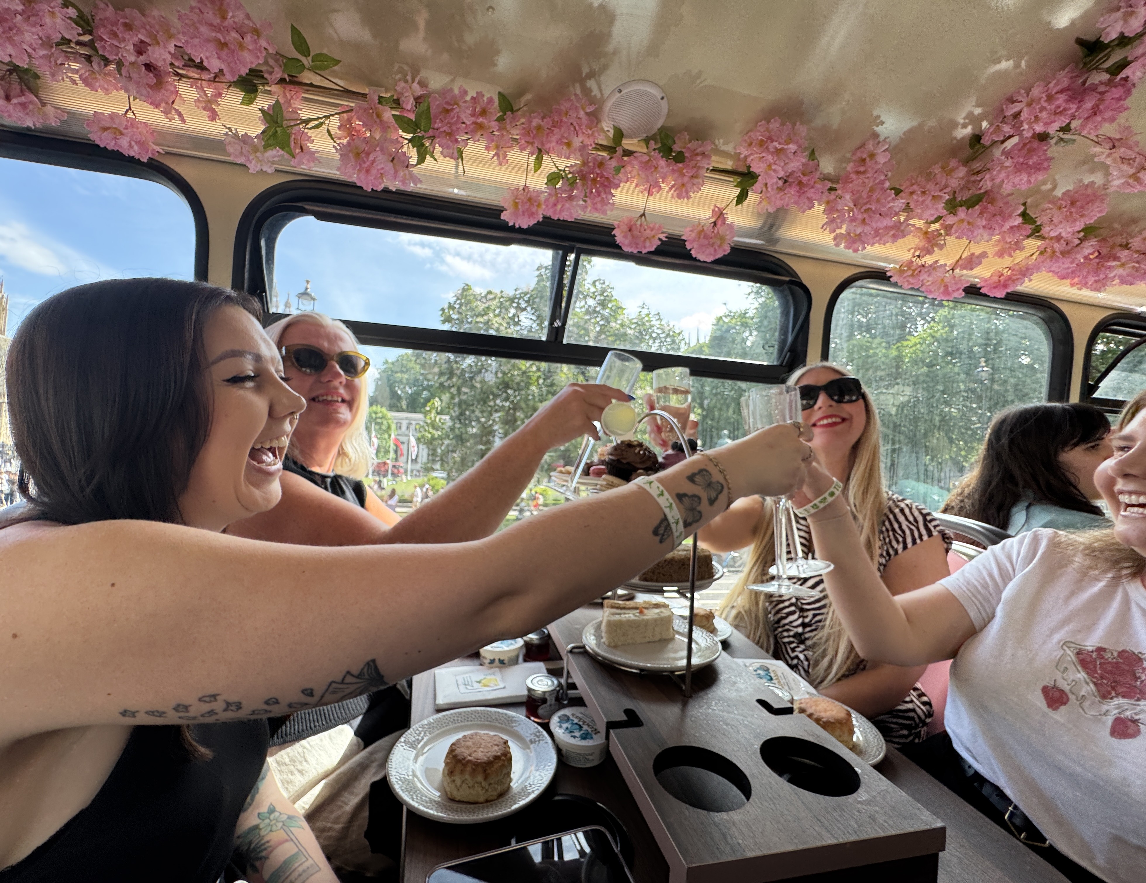 Royal Windsor Afternoon Tea Bus Tour