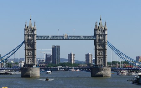 Tower Bridge